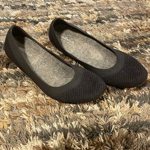 Allbirds woman’s flats